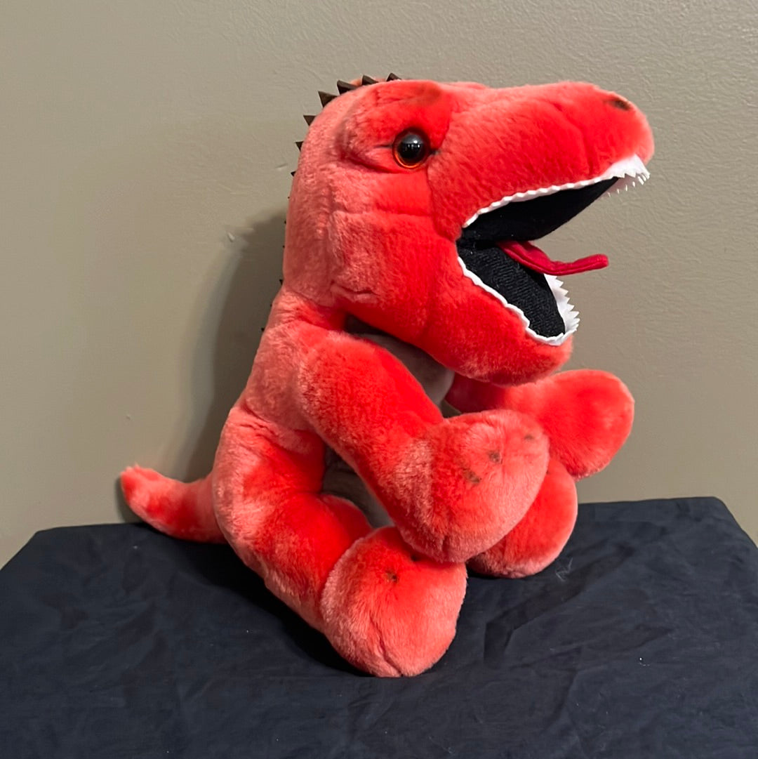 Wildlife Tree Plush Animals