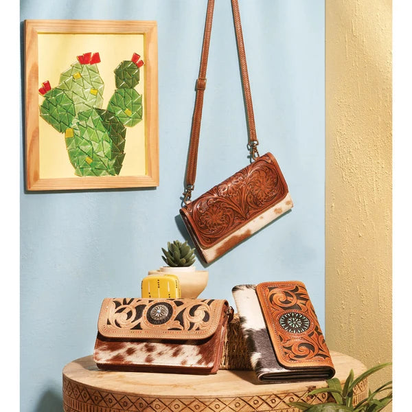 Corals Accentua Wallet