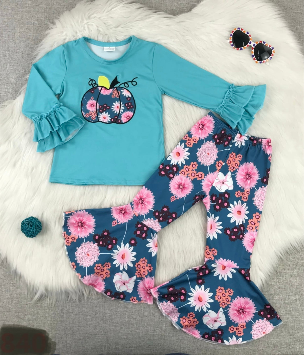 Groovy Pumpkin Bells Set