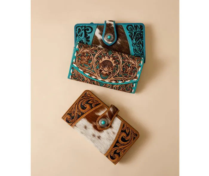 Las Mijitas Wallet